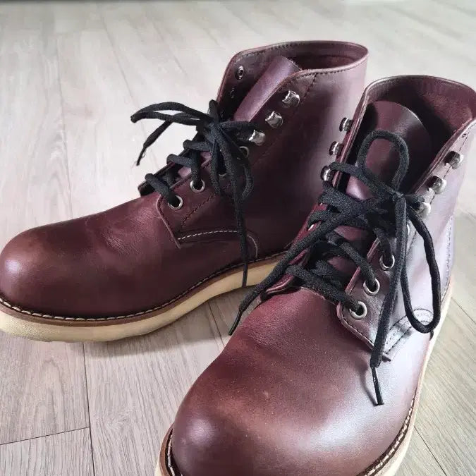 [BUNJANG] Hawkins Walker Sneakers / 호킨스 워커 270 1회착용