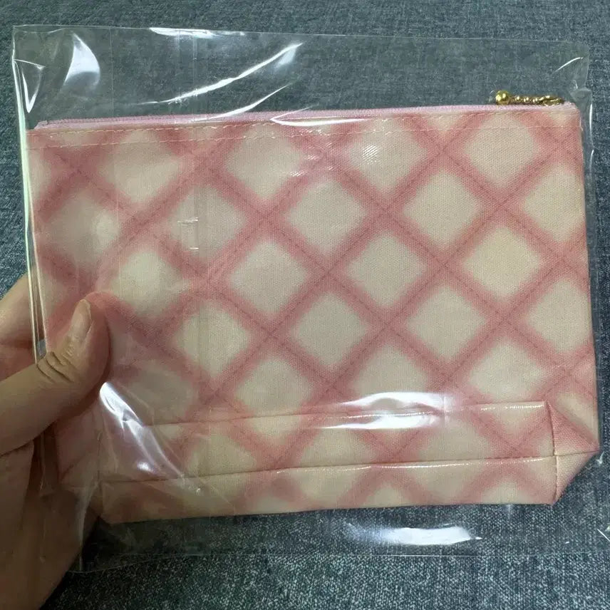 [SOLD OUT] 헬로키티 고전 파우치 새상품 판매중