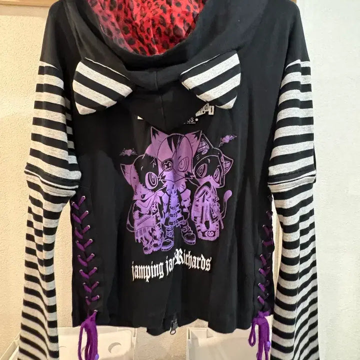 [BUNJANG] MAZZ Cat Ear Hoodie Zip-Up (Detachable Sleeves) / (6월한정월말할인)마즈 고양이귀 후드집업 (팔분리가능)