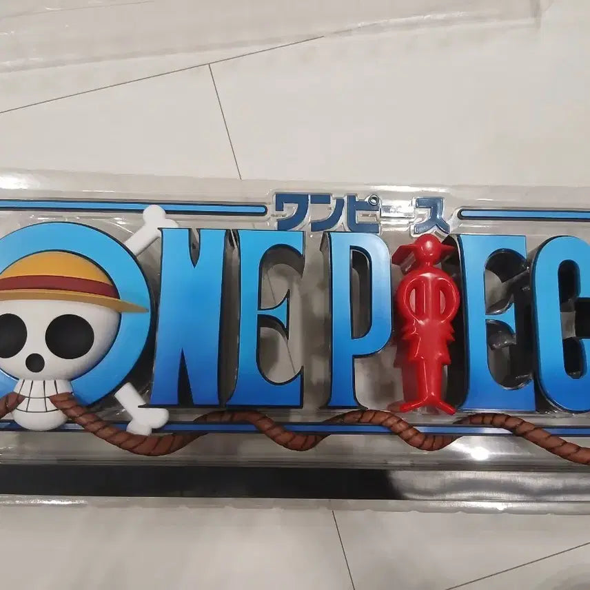 [BUNJANG] One Piece Dramatic Memories Logo Figure (Giant Name Ver.) - Opened / 원피스 드라마틱 메모리즈 d상 기간트네임 로고 피규어 개봉양품