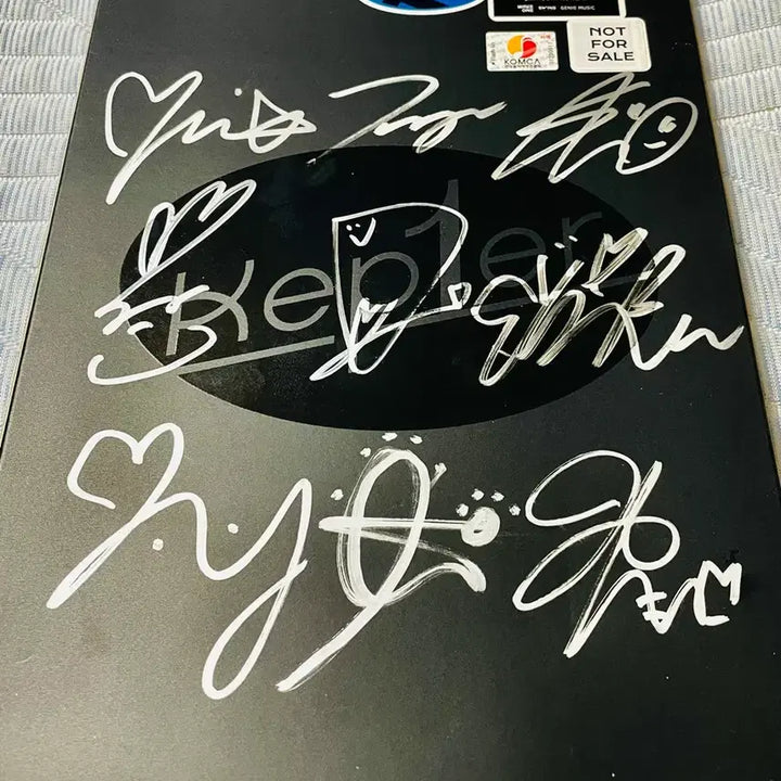 [BUNJANG] Kep1er Mini 3rd Album Signed Album with POB / [특전포함]케플러 Kep1er 미니 3집 친필 싸인앨범 비매