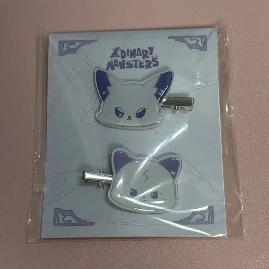 [BUNJANG] Xdinary Heroes Xdinary HROES Xmonz Hair Clip / 엑스디너리히어로즈 엑디즈 엑몬즈 헤어클립 헤어핀 오드 폭드