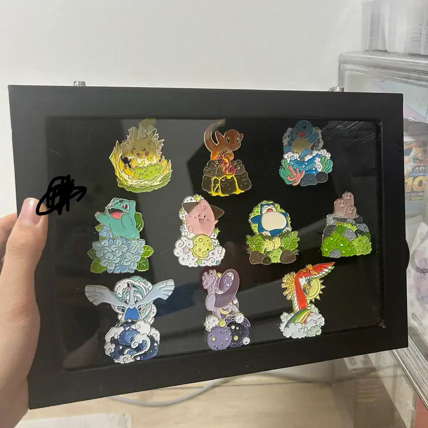 [BUNJANG] Isak Toast Pokemon Badge Full Set with Case / 급처)이삭토스트 포켓몬 뱃찌 전종 세트 케이스포함