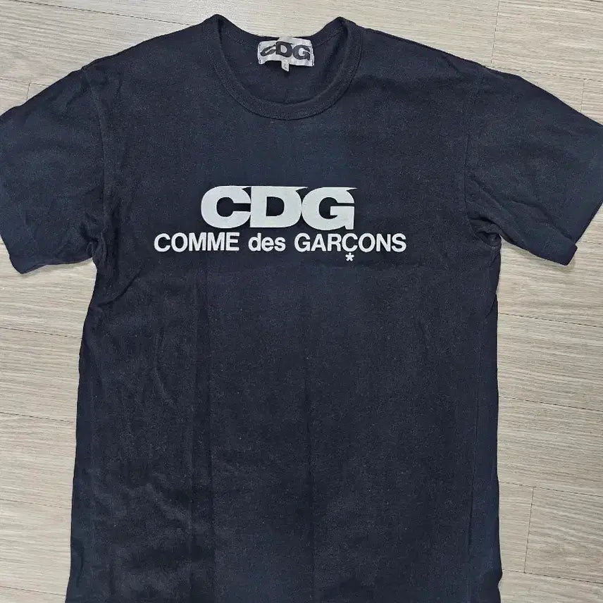 [BUNJANG] Comme des Garçons CDG Black T-Shirt / 꼼데가르송 CDG 반팔 블랙 L