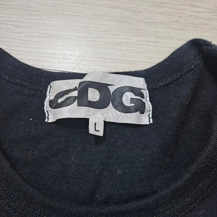 [BUNJANG] Comme des Garçons CDG Black T-Shirt / 꼼데가르송 CDG 반팔 블랙 L