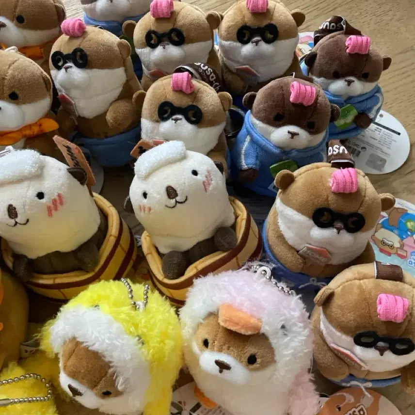 [BUNJANG] Uso Uso Jang Otter Sea Otter Keychain Bag Charm Plush / 우소우소짱 수달 해달 키링 가방고리 인형