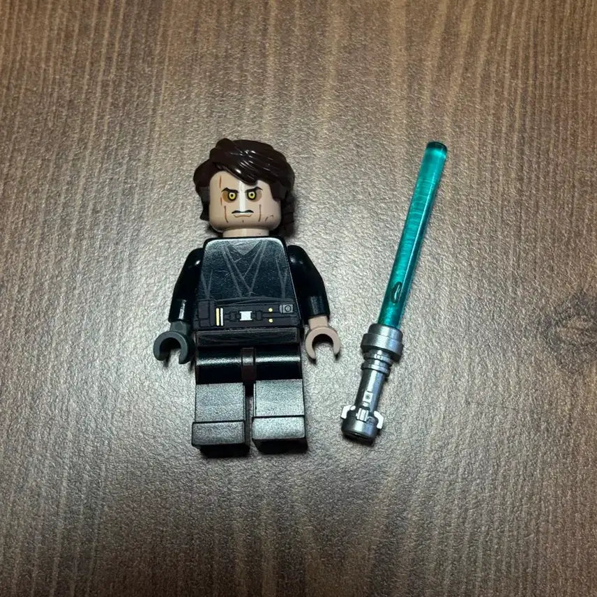 [BUNJANG] LEGO Star Wars Anakin Skywalker (Sith Version) / 레고 스타워즈 아나킨 스카이워커(시스 버전)