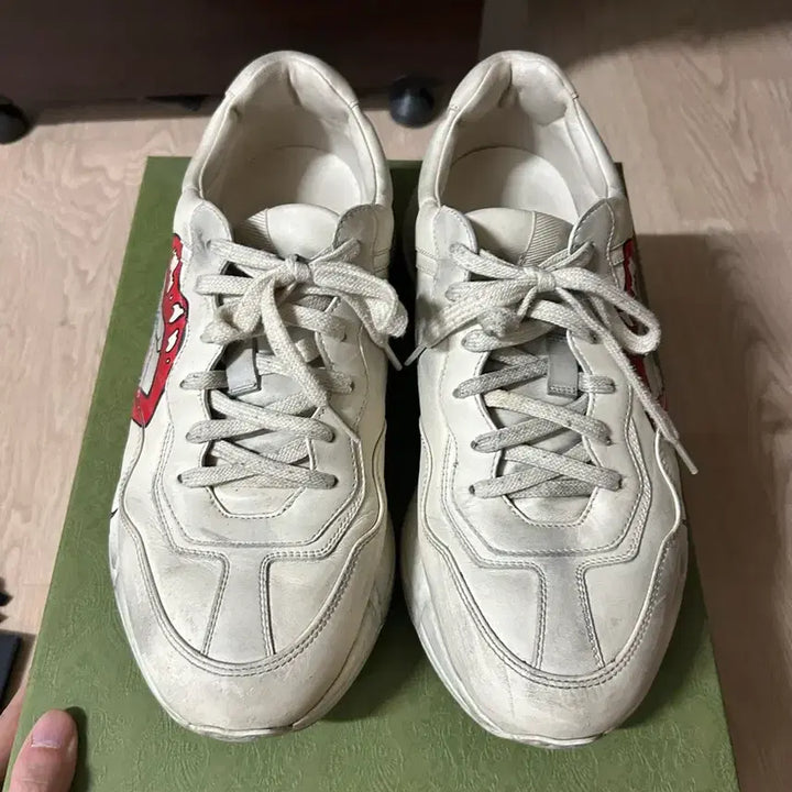 [BUNJANG] Gucci Rhyton Dirty Lips Sneakers / 구찌 라이톤 더티립스 280