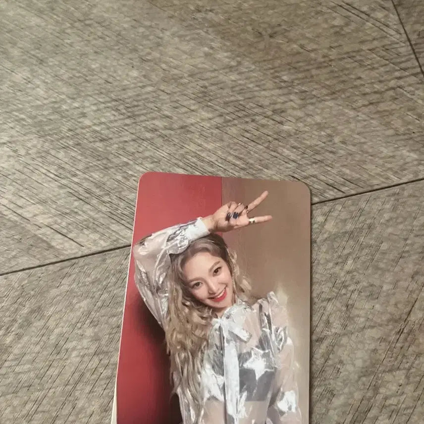 [SOLD OUT] 소녀시대 올나잇 효연 포카 판매