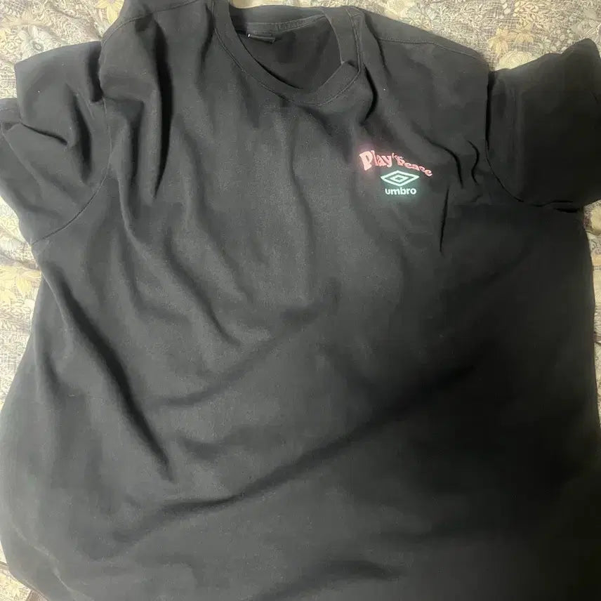 [BUNJANG] Umbro T-Shirt Size 105 / 엄브로 반팔티 105