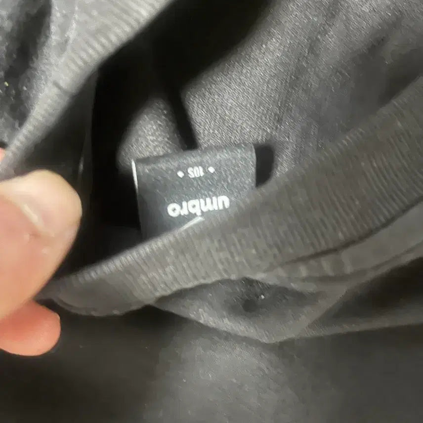 [BUNJANG] Umbro T-Shirt Size 105 / 엄브로 반팔티 105