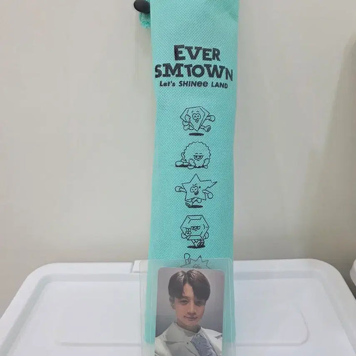 [SOLD OUT] 샤이니 에버랜드 민호 포카 포함 우양산 미개봉 양도