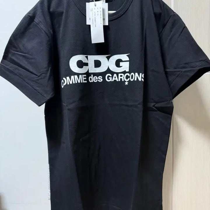 [SOLD OUT] CDG 꼼데가르송 반팔티 블랙 M 미착용