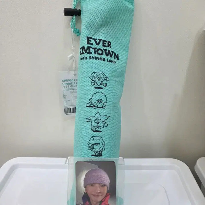 [SOLD OUT] 샤이니 에버랜드 온유 포카 포함 우양산 미개봉 양도