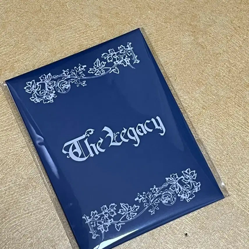 [SOLD OUT] 포레스텔라 더레거시 앨범