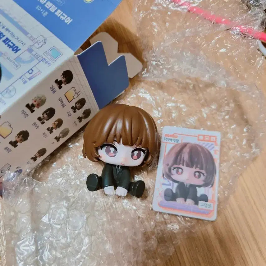 [SOLD OUT] 괴담출근 모두앉아 피규어 고영은