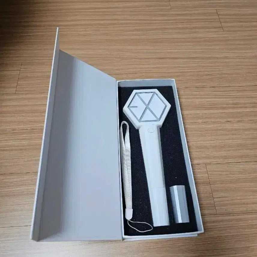 [SOLD OUT] 엑소 응원봉 에리디봉