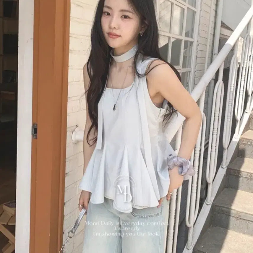 [BUNJANG] Mono Daily Mer Pintuck Flare Blouse / 모노데일리 메르 핀턱 플레어 블라우스