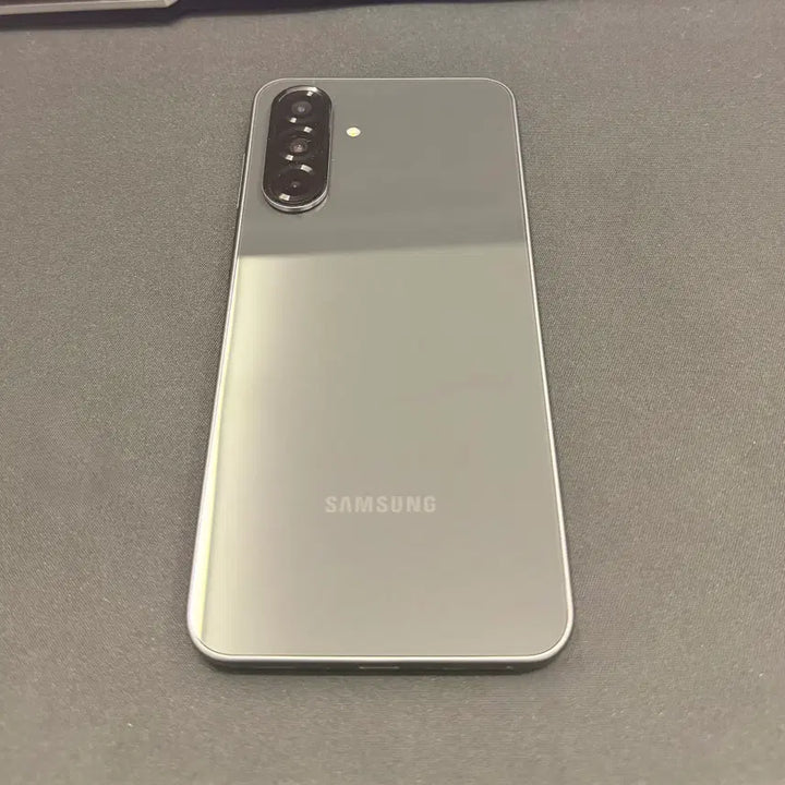 [BUNJANG] Samsung Galaxy A36 128GB Black (S-Grade) / A36 128GB 블랙컬러 [ S등급 ] 케이스 및 필름구성