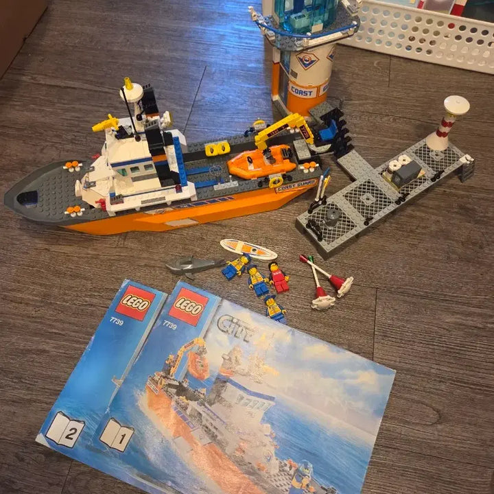[BUNJANG] LEGO City Coast Guard Helicopter &amp; Boat Set 7739 / 레고 시티 해안경비대 7739 코스트가드
