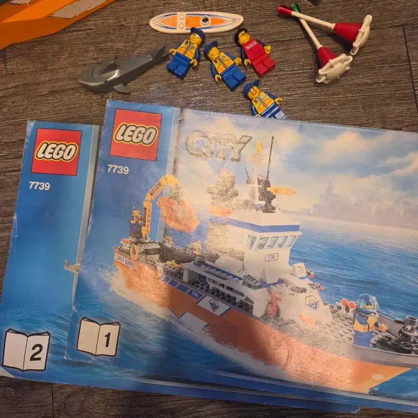 [BUNJANG] LEGO City Coast Guard Helicopter &amp; Boat Set 7739 / 레고 시티 해안경비대 7739 코스트가드