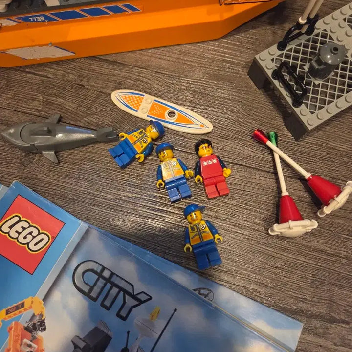 [BUNJANG] LEGO City Coast Guard Helicopter &amp; Boat Set 7739 / 레고 시티 해안경비대 7739 코스트가드