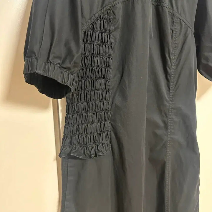 [BUNJANG] COS Black Frill Smocking Dress Size 36 / 코스 블랙 프릴 스모킹 원피스 36