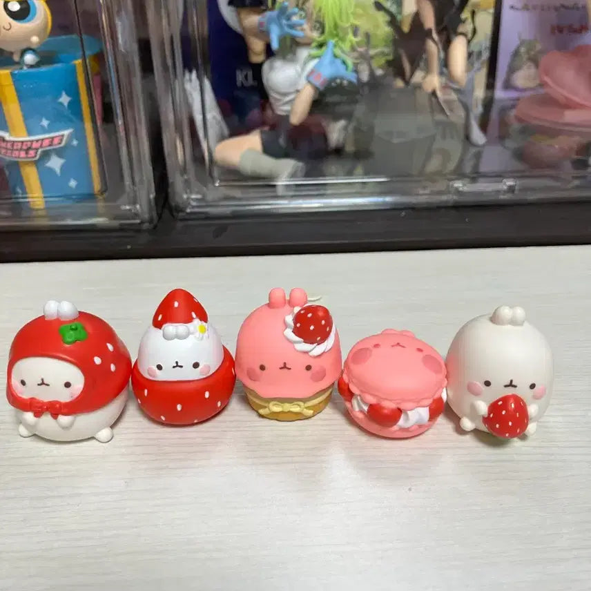 [BUNJANG] Molang Figure Bundle Set / 21종 일괄) 몰랑이 피규어 여름 휴가 딸기 모찌 할로윈 포근 겨울