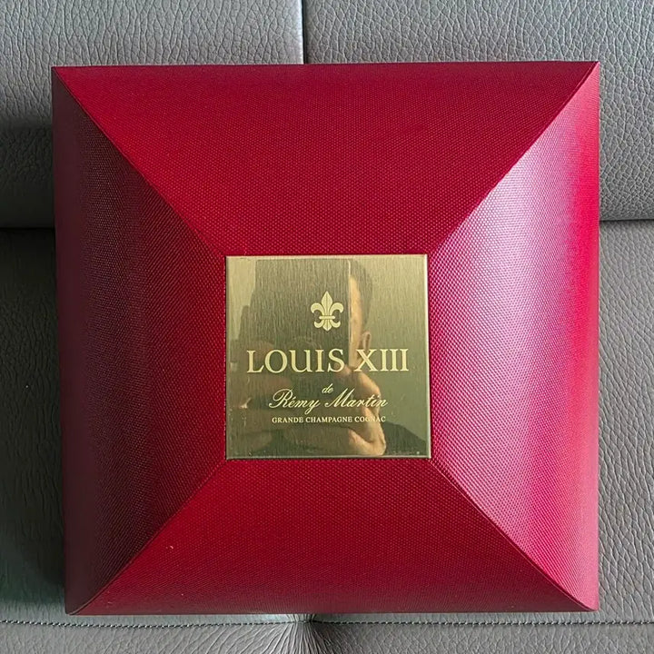 [BUNJANG] Louis XIII Remy Martin Cognac Empty Bottle / 루이 13세 레미 마틴 코냑 위스키 공병