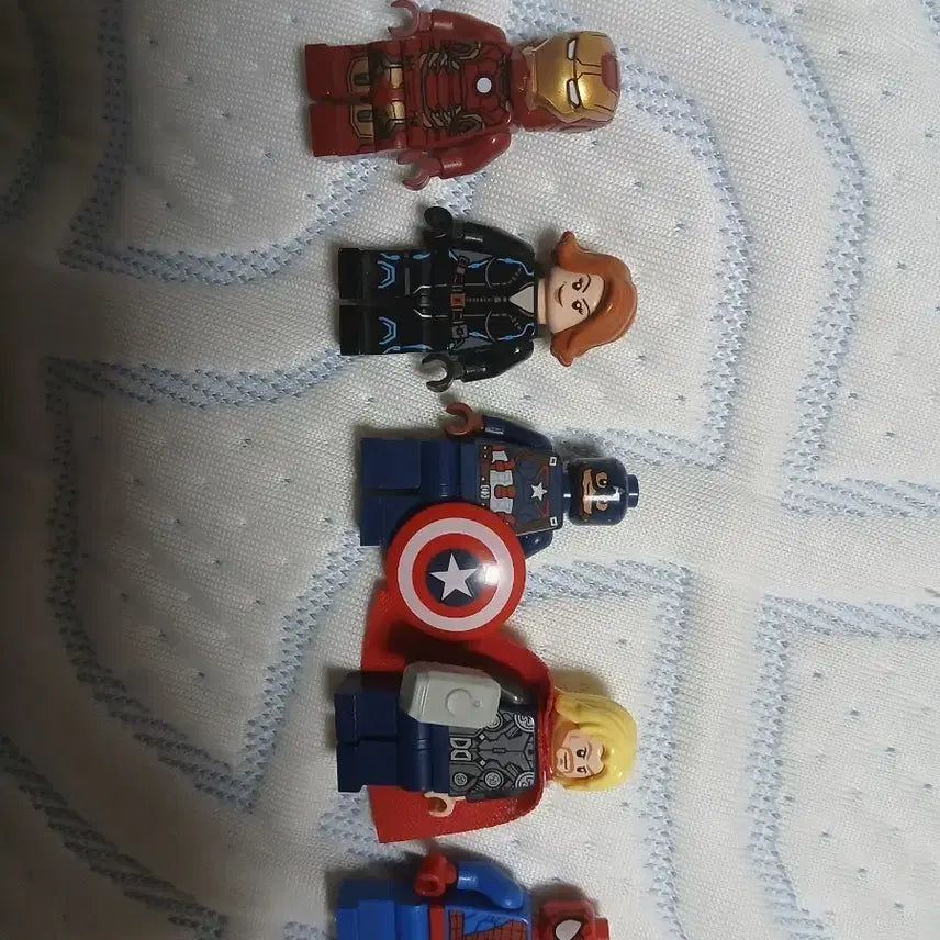 [BUNJANG] Lego Marvel Avengers Iron Man Captain America Thor Spider-Man Black Widow Figures Set / 레고 마블 어벤져스 피규어 아이언맨 캡틴아메리카 토르 스파이더맨 블랙위도
