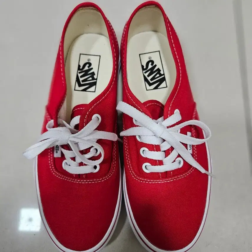 [SOLD OUT] 반스 올드스쿨 에센틱 240