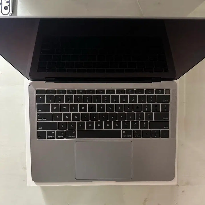 [BUNJANG] Apple MacBook Air Retina 13-inch 2019 Space Gray / Macbook Air Retina 13 inch (2019)