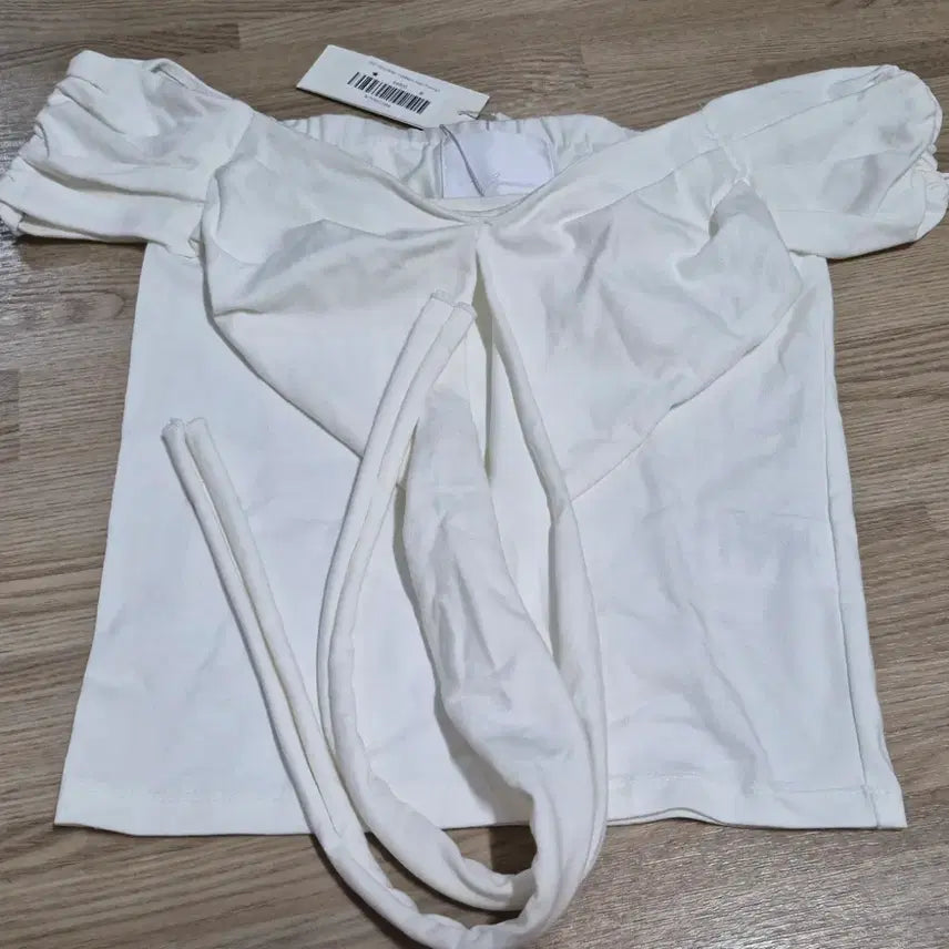 [BUNJANG] Not Your Rose Off Shoulder Ribbon Top (Ivory) / [새상품]낫유어로즈 Off shoulder ribbon top (Ivor