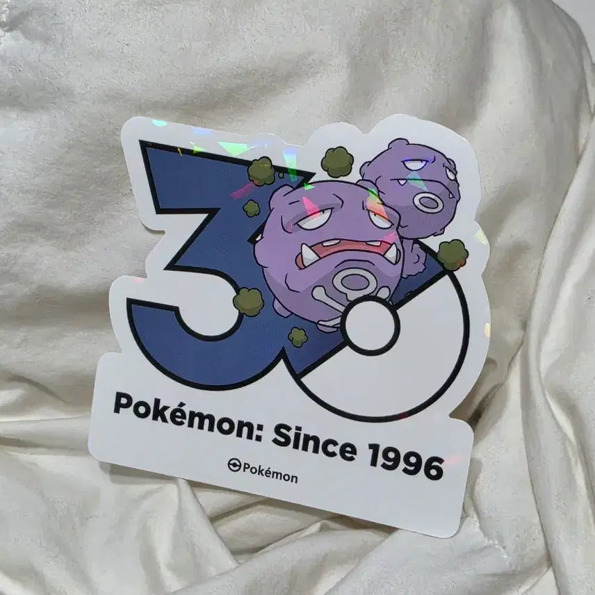 [BUNJANG] Pokemon 30th Anniversary Dodogasu Logo Sticker / 또도가스 로고 스티커 포켓몬 30주년