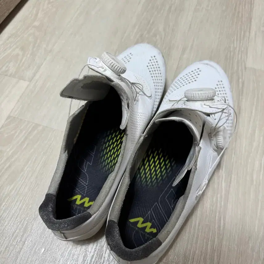 [SOLD OUT] 자이언트 서지프로 클릿슈즈
