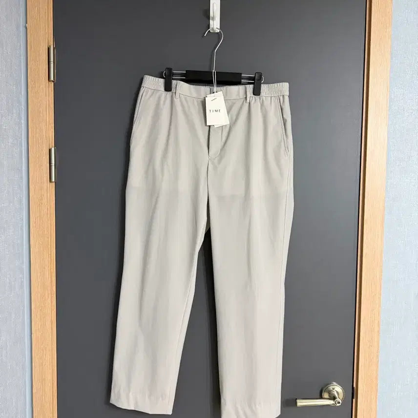 [BUNJANG] Time Homme 26ss Light Stretch Pants Ecru Size 88 / 타임옴므 / 26ss 라이트 스트레치 팬츠 에크루 / 88