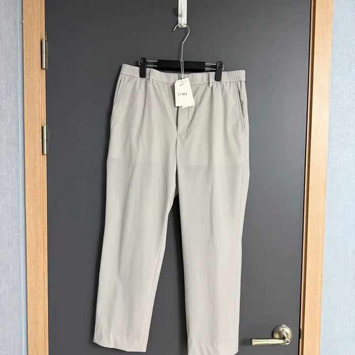 [BUNJANG] Time Homme 26ss Light Stretch Pants Ecru Size 88 / 타임옴므 / 26ss 라이트 스트레치 팬츠 에크루 / 88