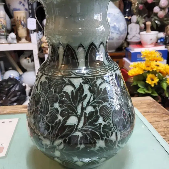 [BUNJANG] Celadon Porcelain Black Inlay Wide Mouth Vase with Crane and Peony Motifs / 운학.모란문청자흑상감광구병도자기