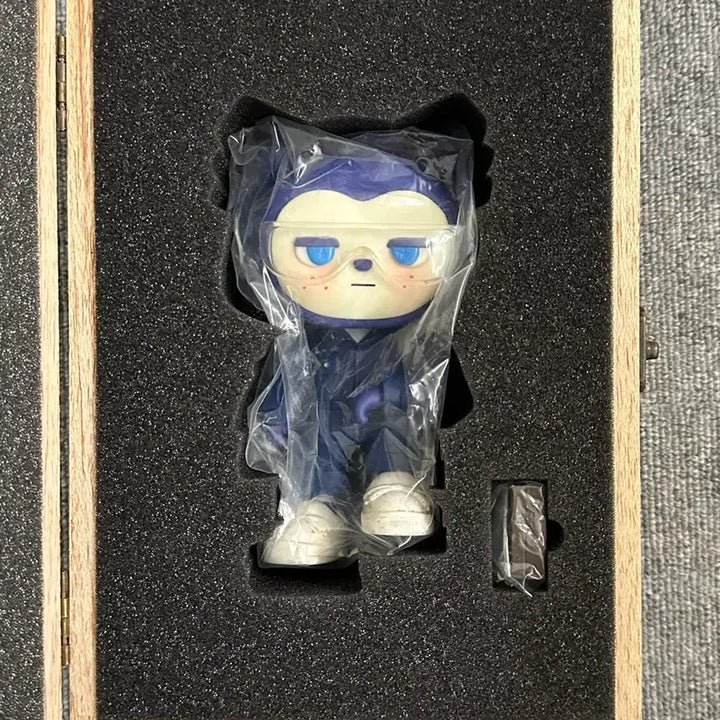 [BUNJANG] Sting Monster (minstie) Artist Art Toy - Limited Edition / 스팅몬스터(minstie)작가님 아트토이