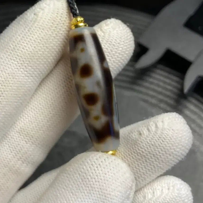 [BUNJANG] Tibet Dzi Agate Pendant for Wealth and Fortune / 티벳 오재신 천주 목걸이 재물운 희귀 수집품 상태A+