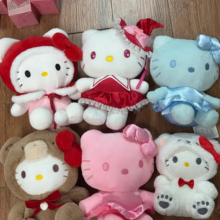 [BUNJANG] Hello Kitty Medium Plush Bundle / 헬로키티 중형인형 일괄