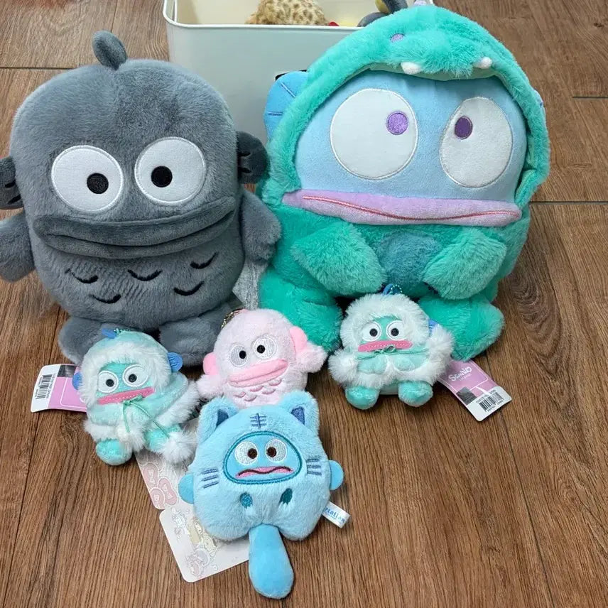 [BUNJANG] Hangyodon Sanrio Doll Set / 한교동 산리오 인현모음