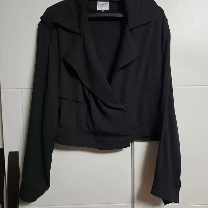 [SOLD OUT] LAP 랩 블랙 여성   크롭 자켓  55.66
