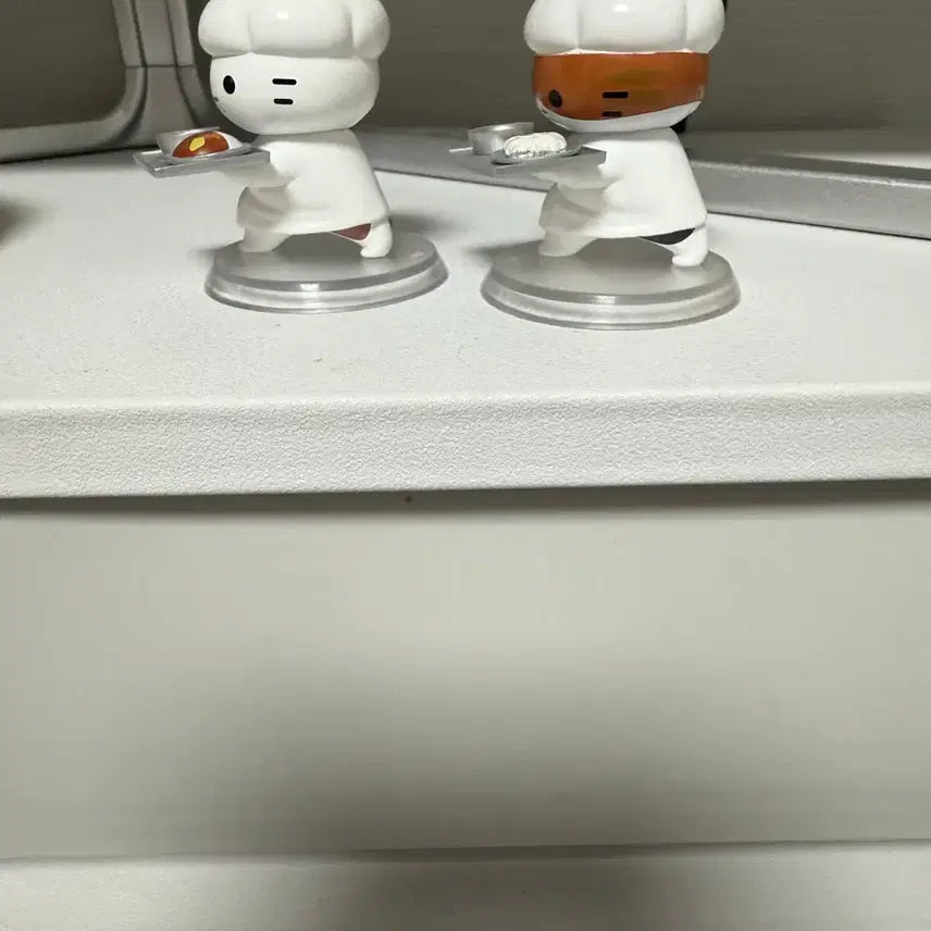 [BUNJANG] Lunch Lady Cat Figure Gacha Set / 급식 고양이 피규어 가챠 네코 급식실 영양사