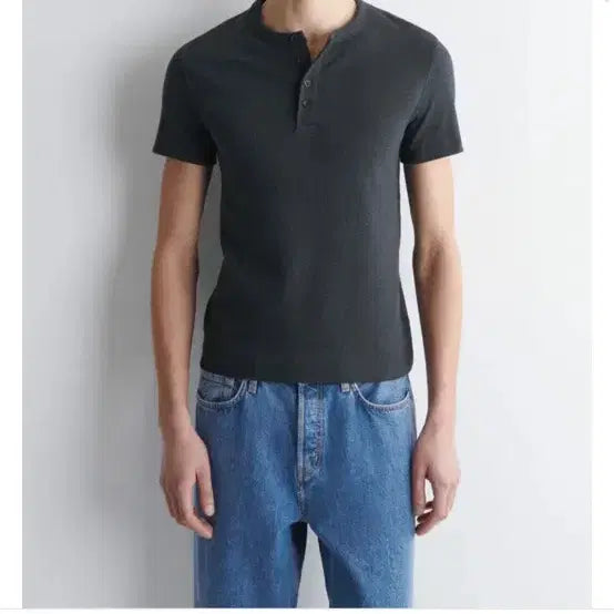 [BUNJANG] COS Slim Ribbed Henley Neck T-Shirt / 코스 COS 슬림 리브드 헨리넥 새상품