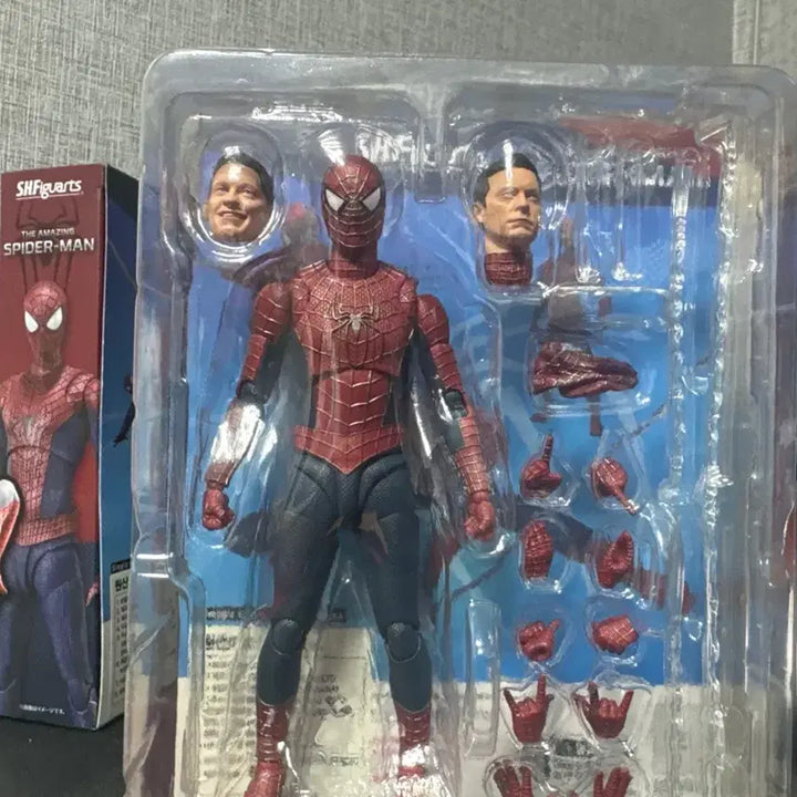 [BUNJANG] SHF Spider-Man (No Way Home) Sam Raimi &amp; Andrew Garfield Version Unsealed Action Figure / (개봉품)SHF 스파이더맨 샘스파&amp;어스파
