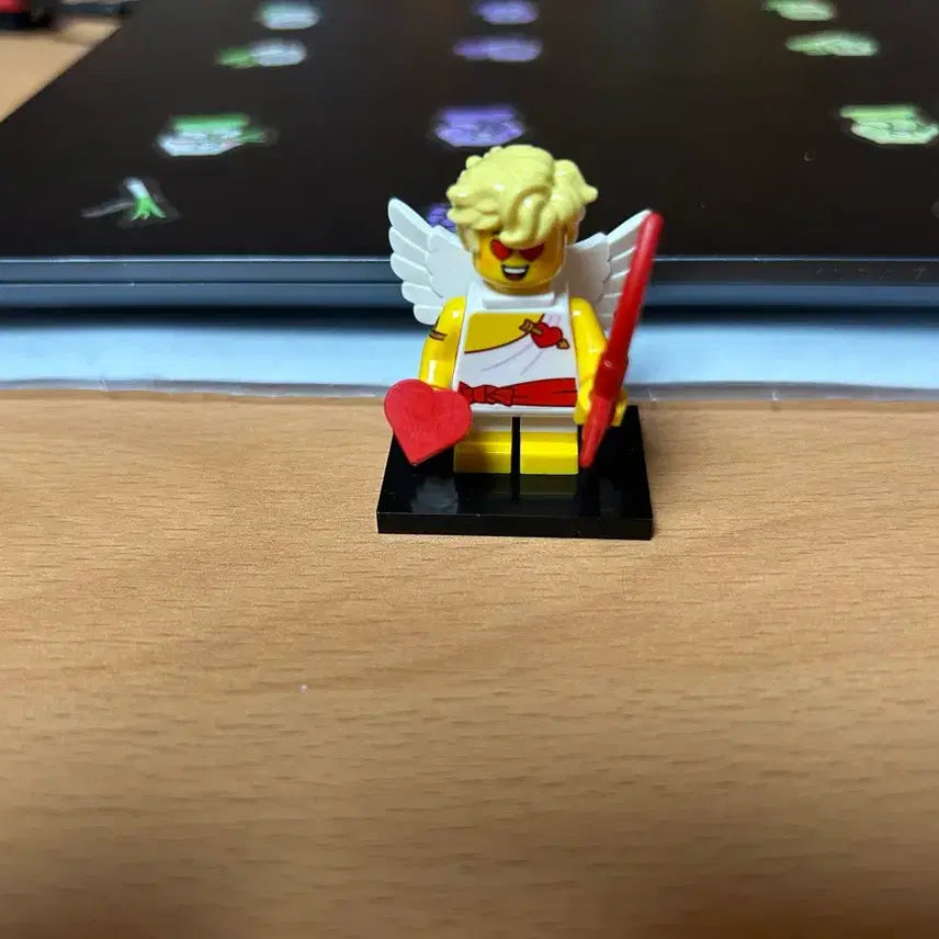 [BUNJANG] LEGO Minifigures Series 27 71048 Cupid / 레고 미니피규어 시즌27 71048 큐피드 판매