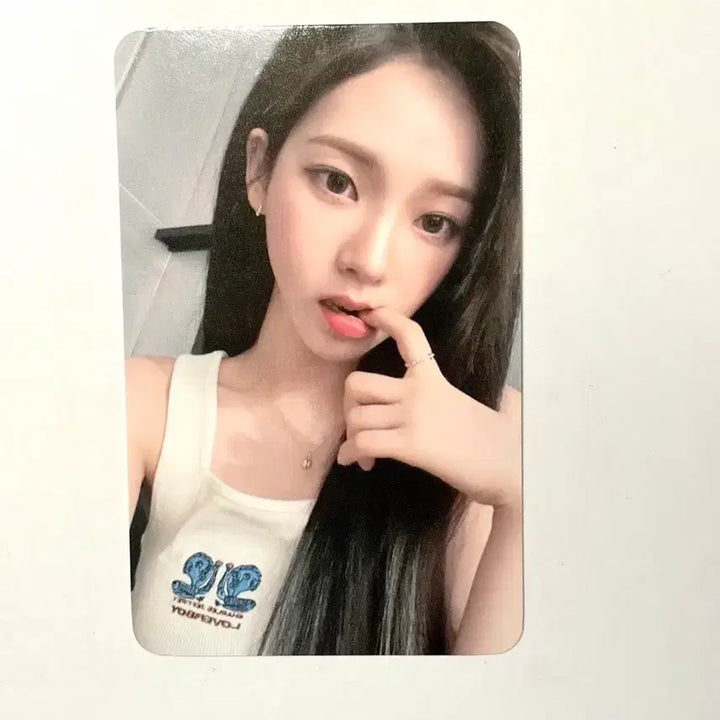 [BUNJANG] Aespa Karina Japan POTD POB Photocard / 카리나 일본 potd 5만엔 이상 특전 포카 양도 포토카드 에스파