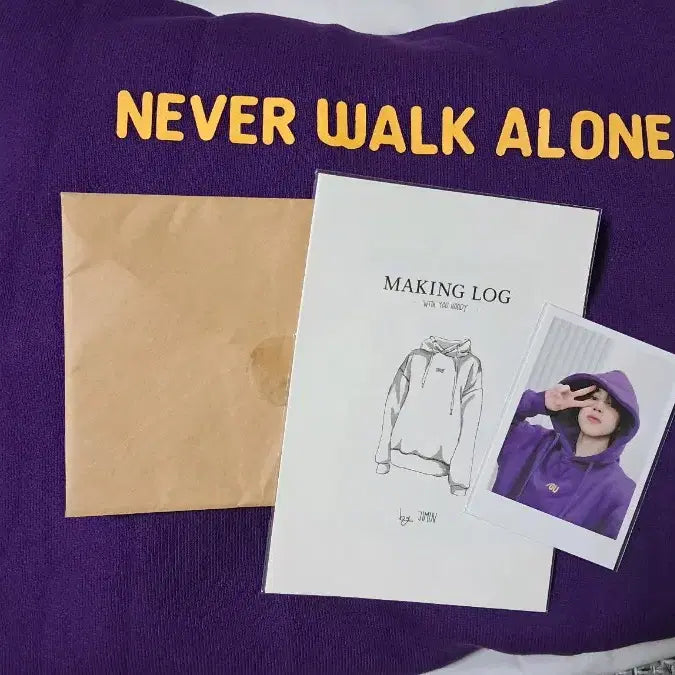 [BUNJANG] BTS Jimin Artist-Made Collection With You Hoodie (XL) Bundle / BTS 지민 WITH YOU 후디 새상품(XL) + BT21 쿠션 2개