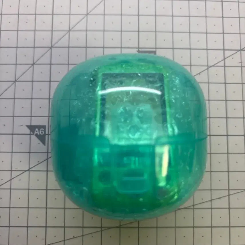 [BUNJANG] Toy Spirit Slide Phone Gacha Green / 토이스피릿 슬라이드폰 폴더폰 가챠 그린 판매